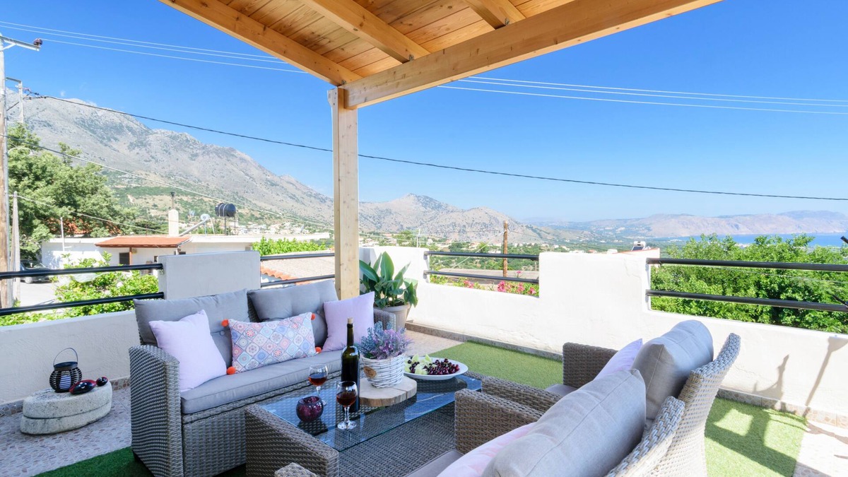 Kastellos House | Casa Vasilia Traditional Home