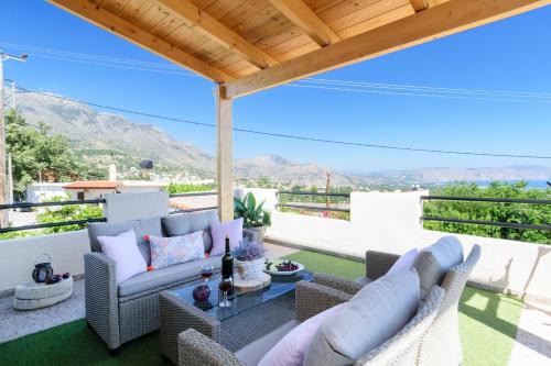 Kastellos House | Casa Vasilia Traditional Home