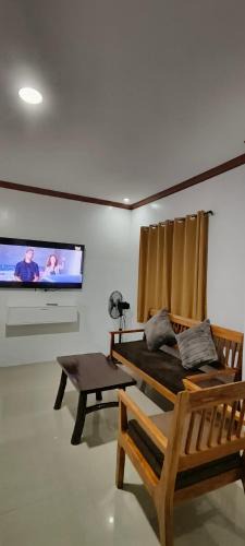 Tago Apartment | Casa Victoria Pension House-Sophia Z