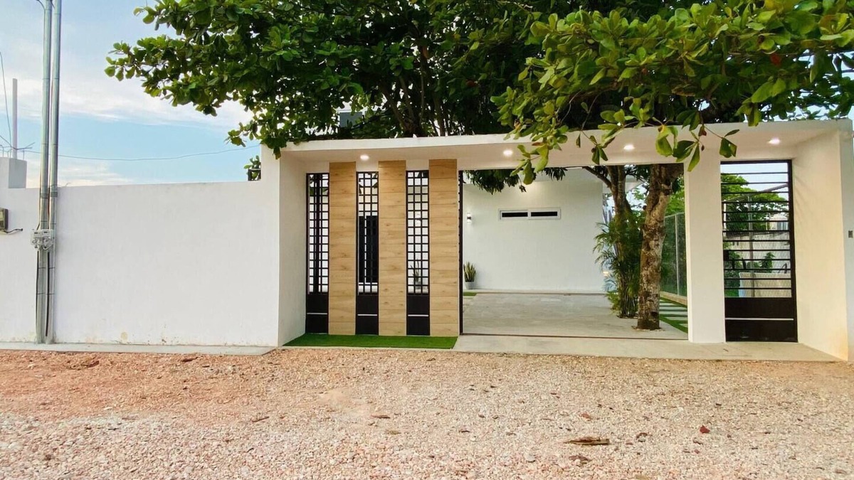 Flores House | Casa Victoriann