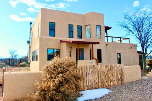 Taos House | Casa Vinella Viejo