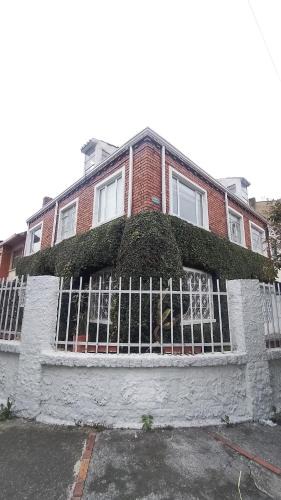 Barrios Unidos House | Casa Yolo Bogotá