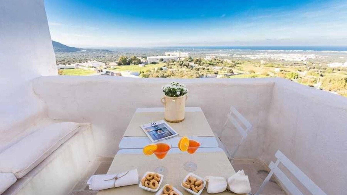 Ostuni Historic Centre House | Casa Zio Piero. Quiet location - Near parking - Sea view terrace - What a view!
