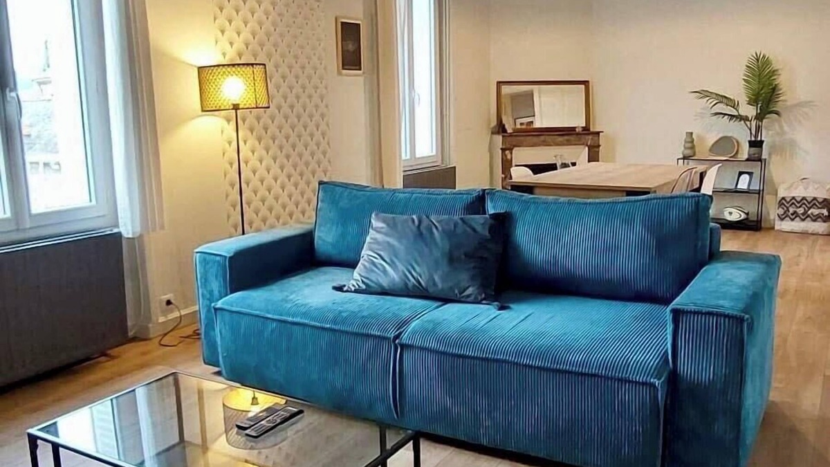 Brive-la-Gaillarde Apartment | Casa Zola #2 - Grand T2 central avec balcon proche gare