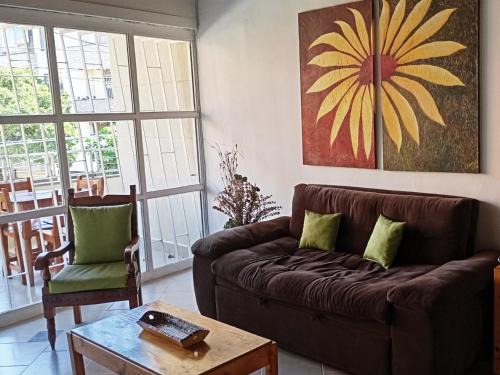 La America House | Casa zona Laureles