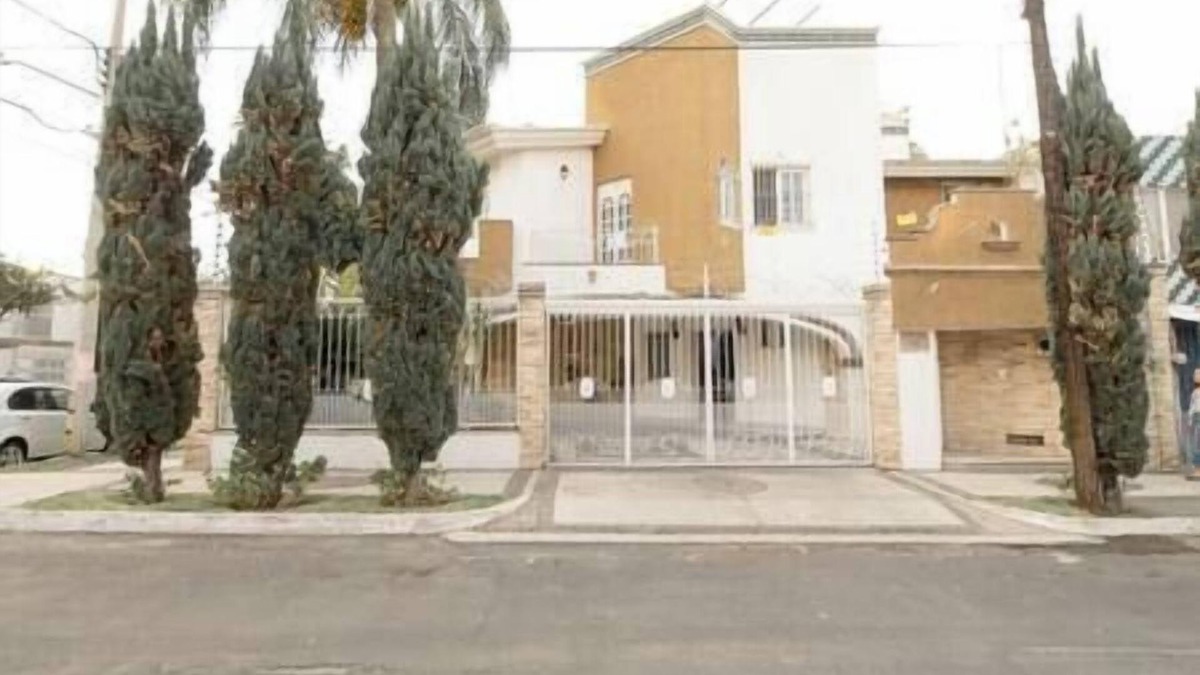Guadalajara Municipality House | Casa Zula: Delightful House In Tlaquepaque, family and pet friendly!