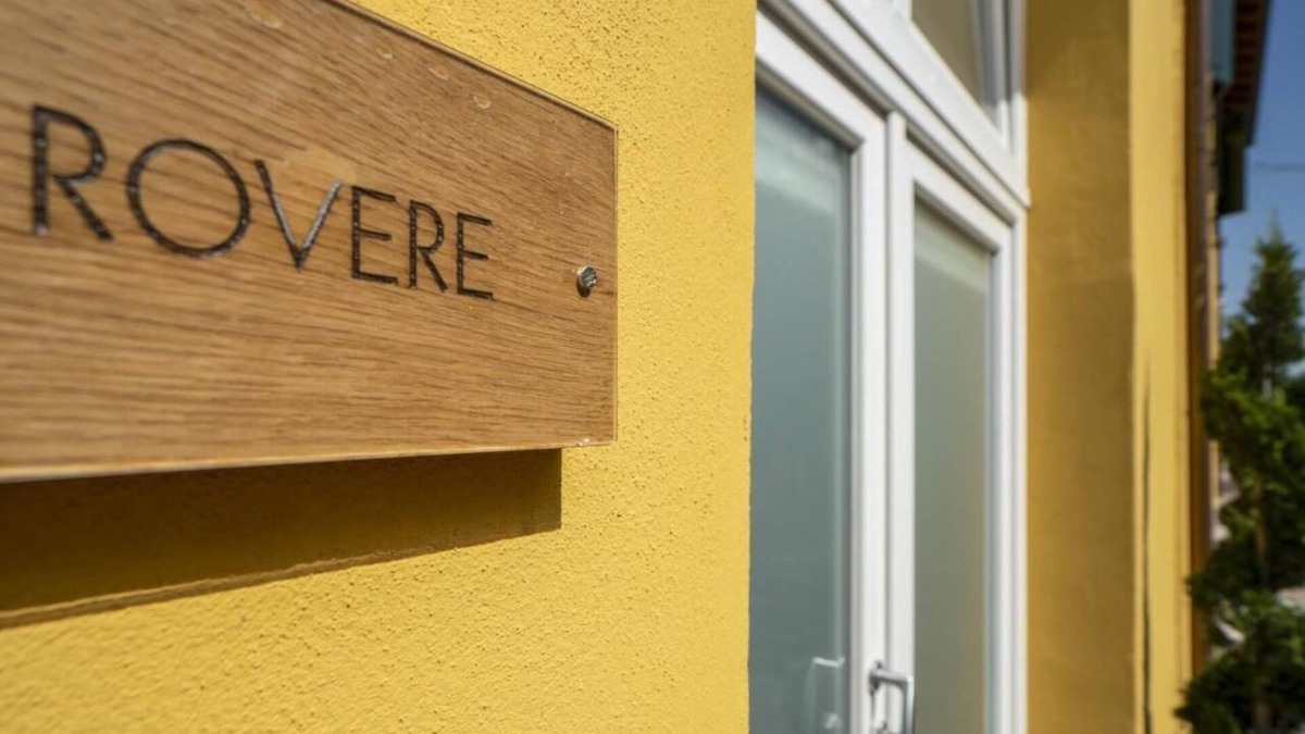 Castel San Pietro Terme Apartment | CASADELFALEGNAME-ROVERE-Loft with bathroom-kitchen,3 beds