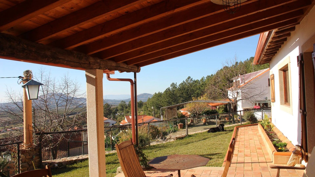 Penha Garcia Cottage | Casal da Serra - Guest accommodation