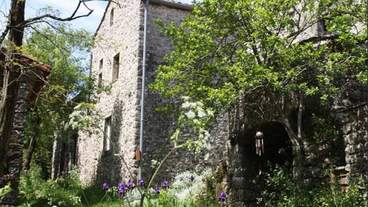 Campestre-et-Luc Cottage | Casal, very beautiful stone house in the wild steppe of the Causse