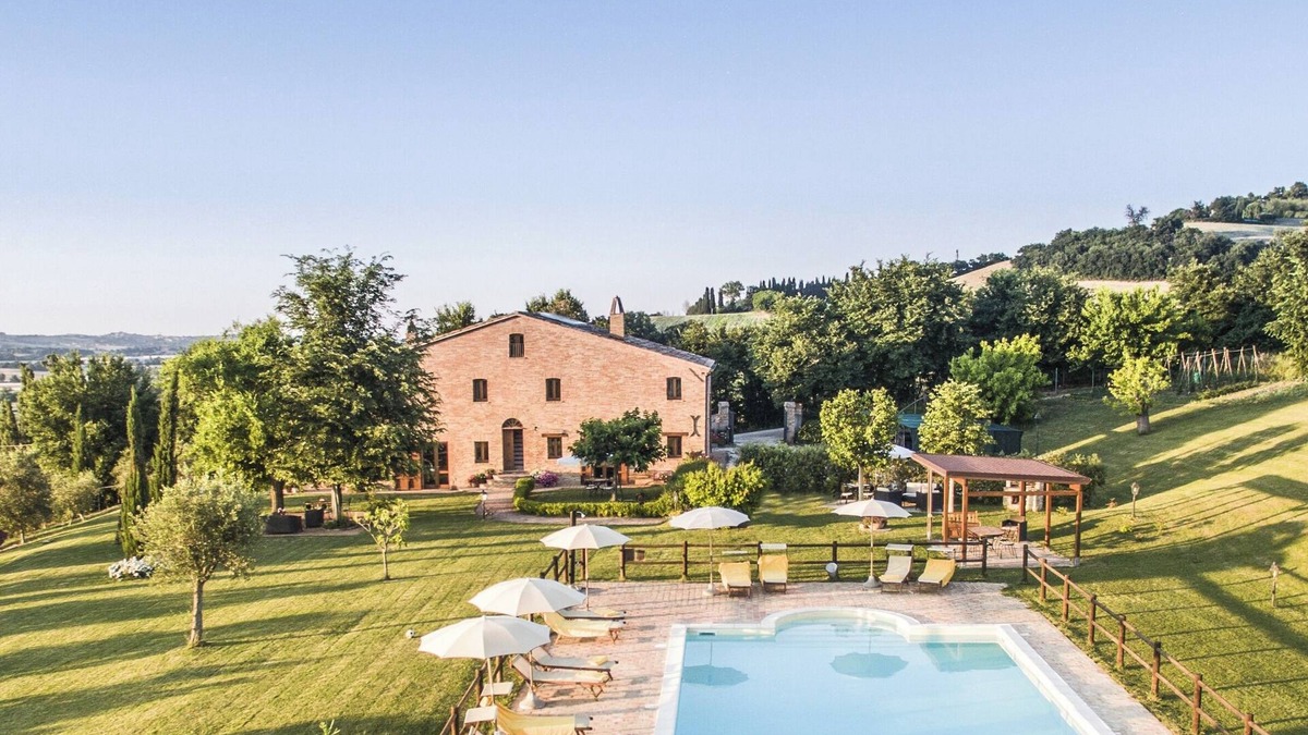 Corinaldo Villa | Casalantico, Villa with pool and Jacuzzi for exclusive use