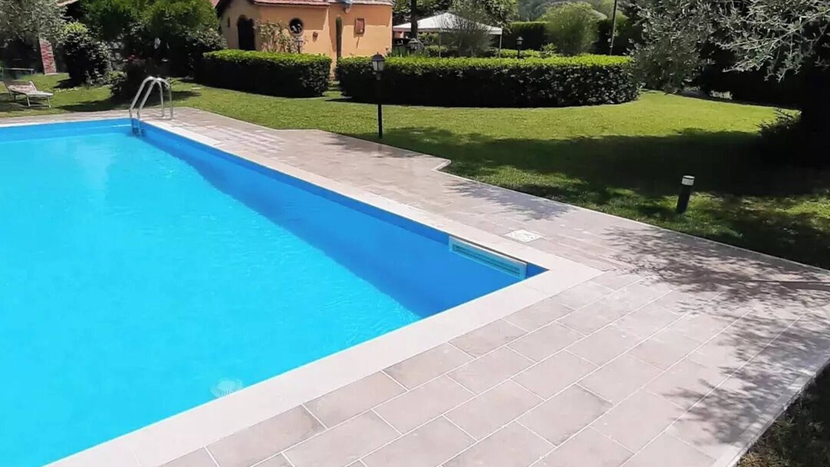 Castelnuovo Cilento Bed & Breakfast | Casale Battaglini B&b is nestled in a green oasis of Cilento, Elea Velia.