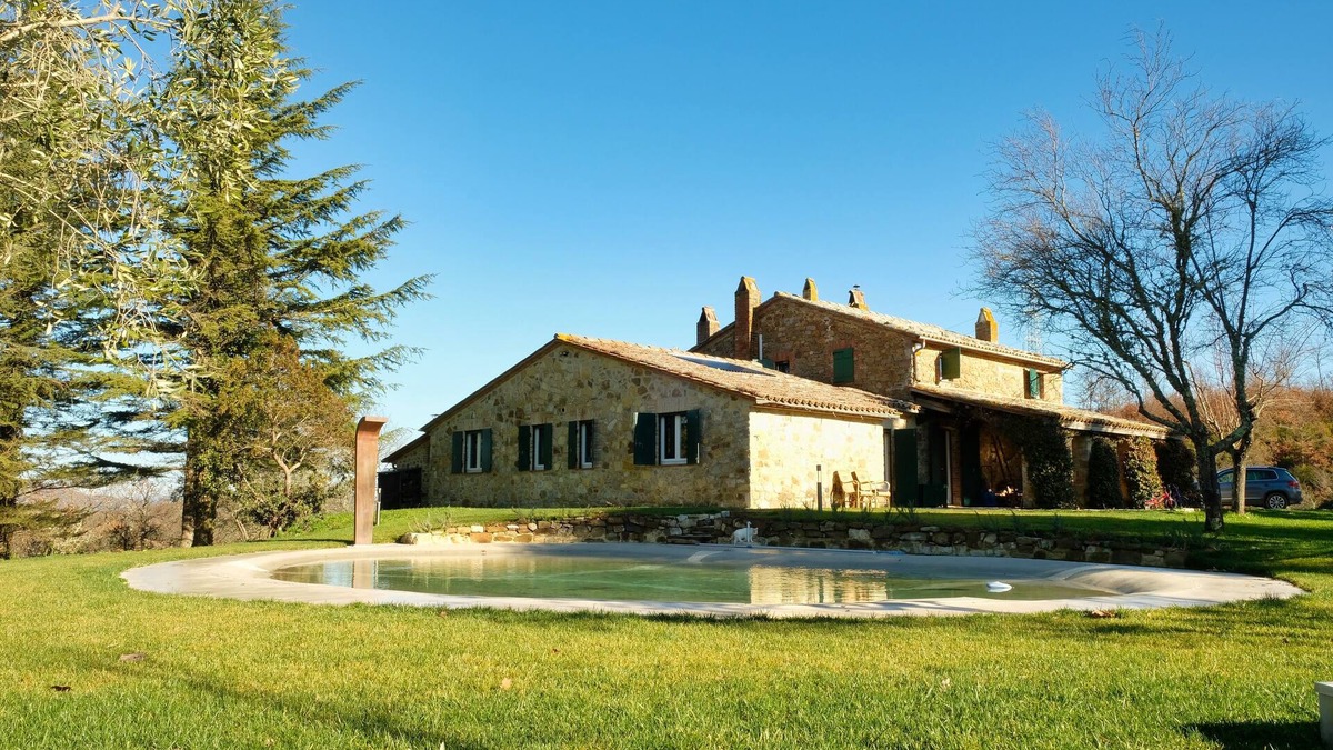 Fratta Villa | Casale Casabella, country Villa design, with pool