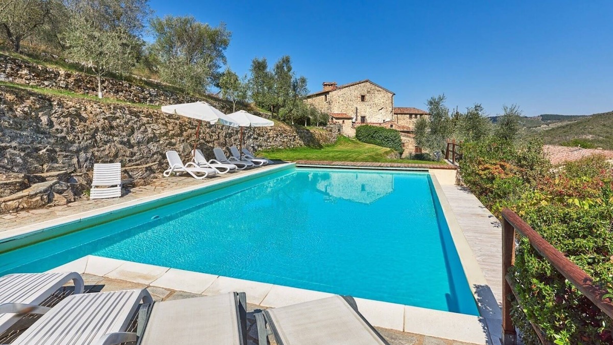Radda in Chianti Villa | Casale il Gualdo In Radda in Chianti, Tuscany