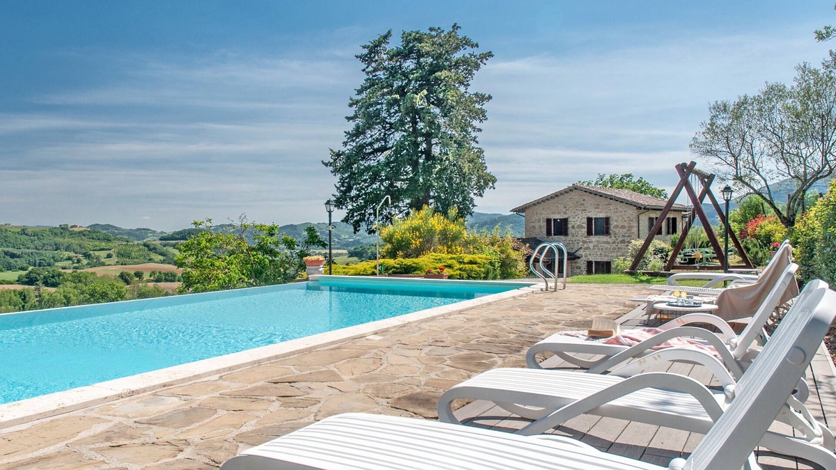 Solfagnano Cottage | Casale La Macinara with private pool
