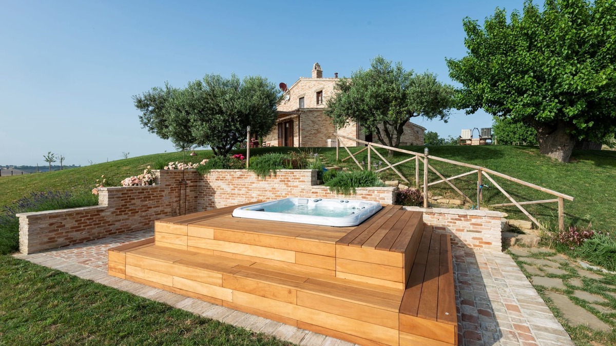 Montefano House | CASALE MONTEFANO EXCLUSIVE USE