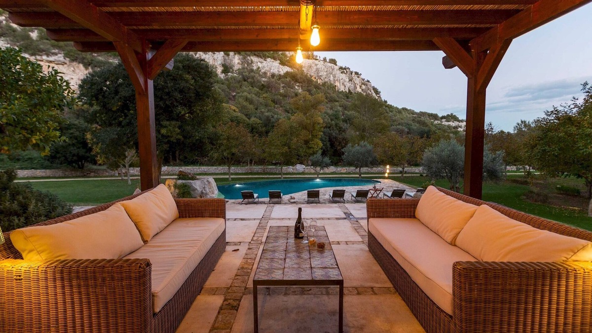Casa Papa Villa | Casale Palombieri 12, Emma Villas