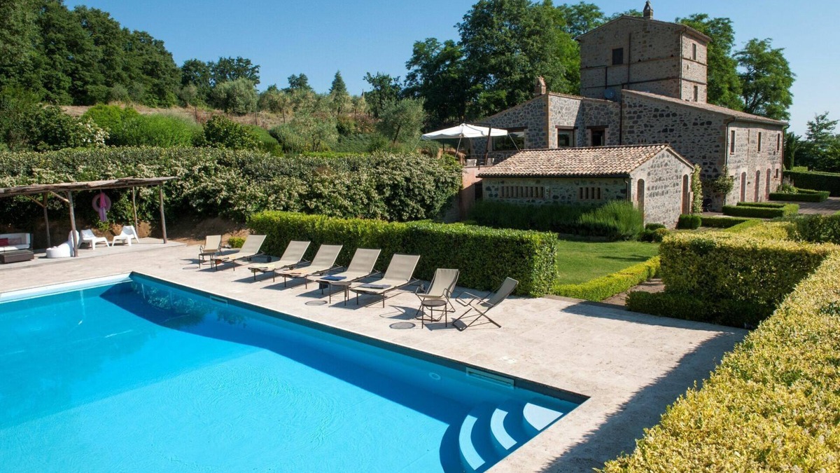 Porano Villa | Casale Porano - Holiday Country Villa with swimming pool in Umbria