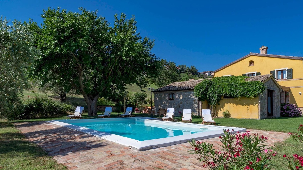 Montecarotto Villa | Casale Verdicchio 10+2, Emma Villas