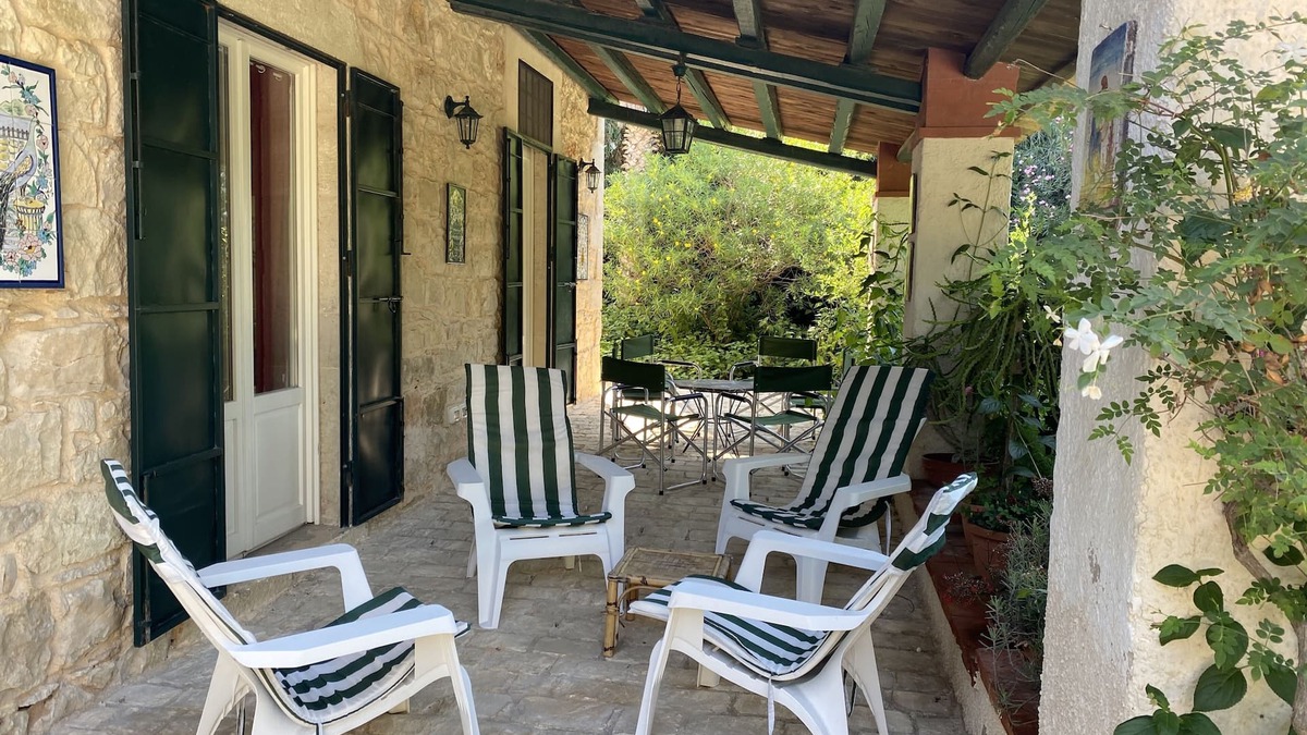 Santa Croce Camerina Villa | Casale Vignazze - Renovated old farmhouse in Punta Secca