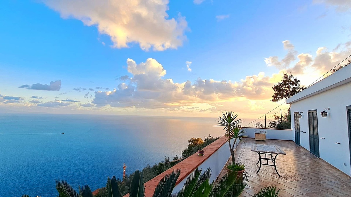 Furore House | "CASALENA" : Villa in Furore - Amalfi coast with large terrace and SEA view
