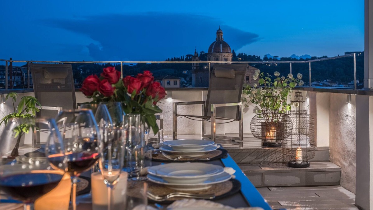 Santa Maria Novella Apartment | Casamanda Penthouse – A Light-Filled Florentine Gem with Panoramic Terrace