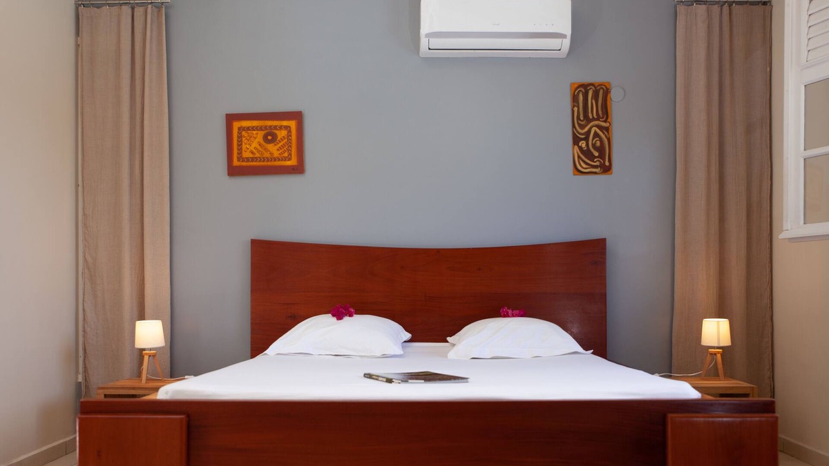 Circuit 1C1 House | Casamontebello, 4-room villa with swimming pool in Petit-Bourg