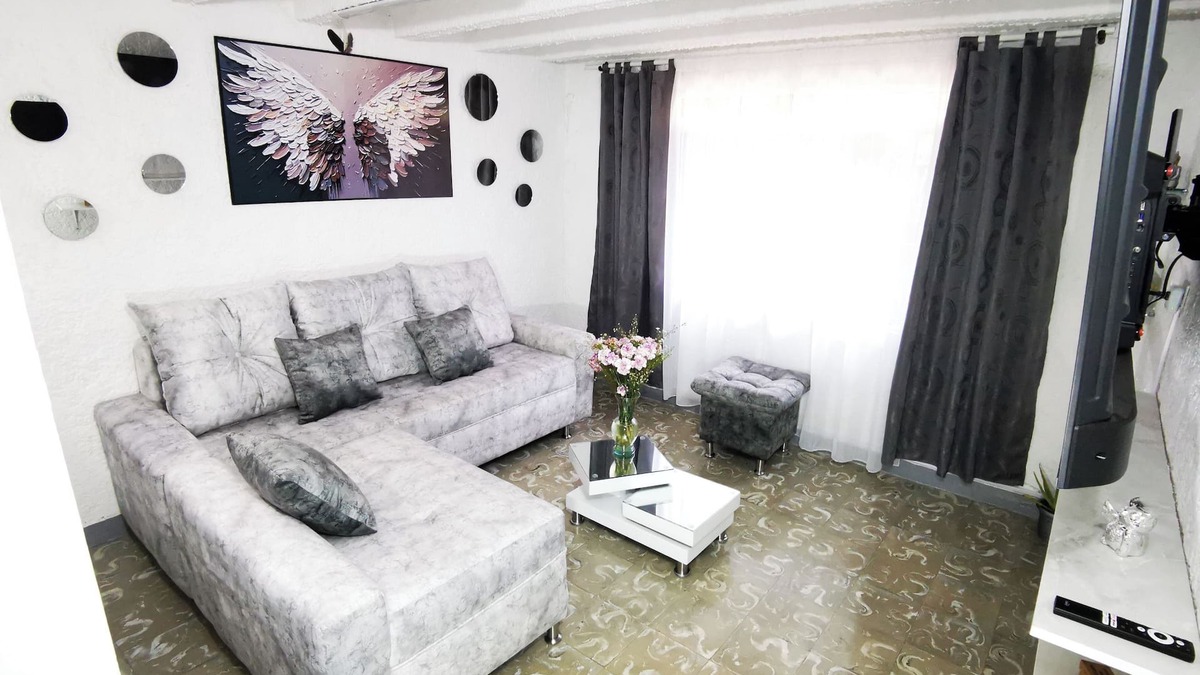 Guayabal House | Casangel Hogar Familiar Ubicación Estrategica Frente al Poblado