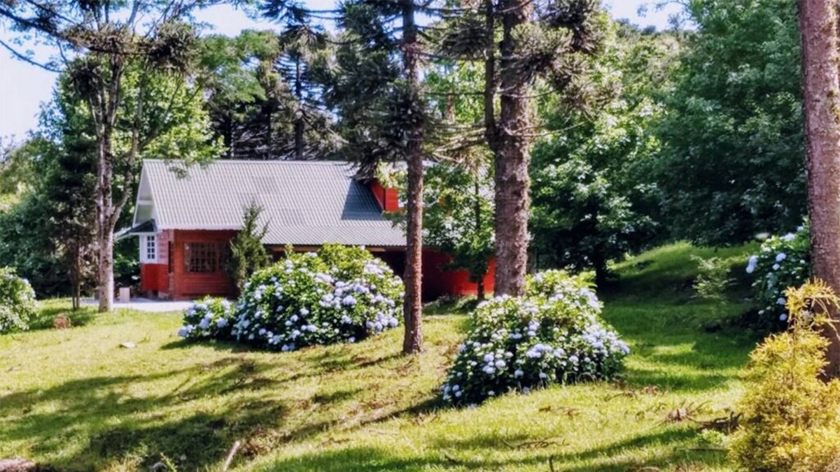 Mato Queimado Villa | CASARÃO DA CASCATA
