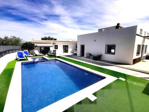 Charneca House | Casas Caiado Two Houses with swimming POOL