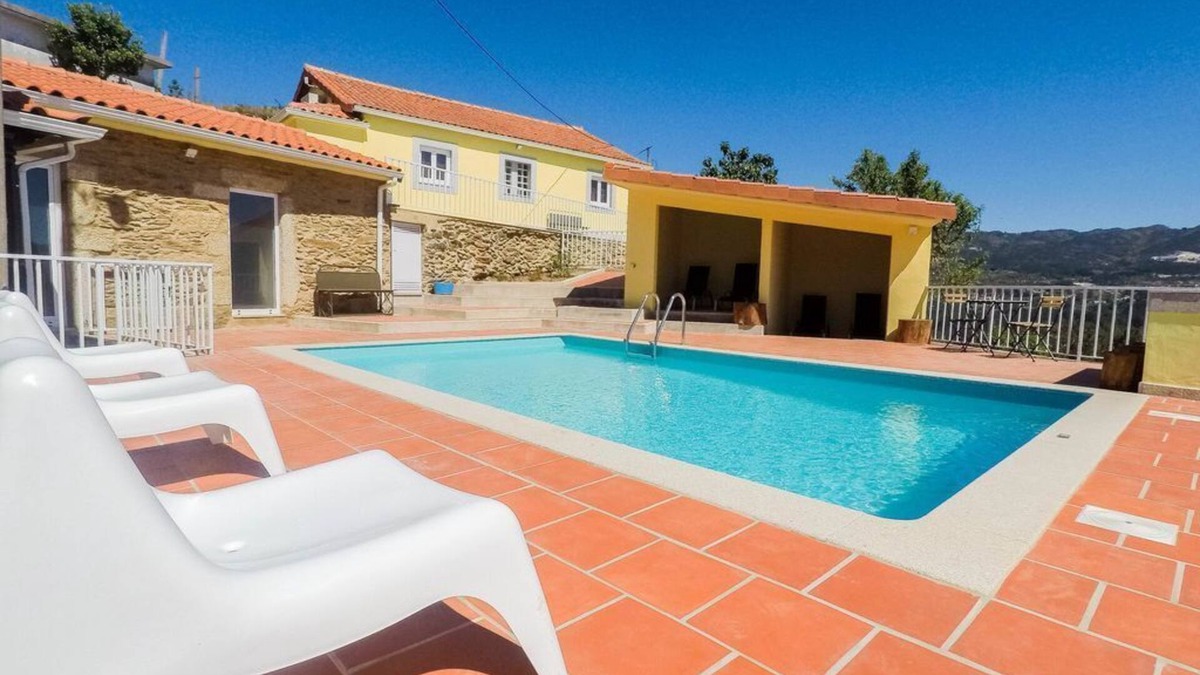 Molares House | Casas do Vale Vila Nune - Accommodation and Private Pool