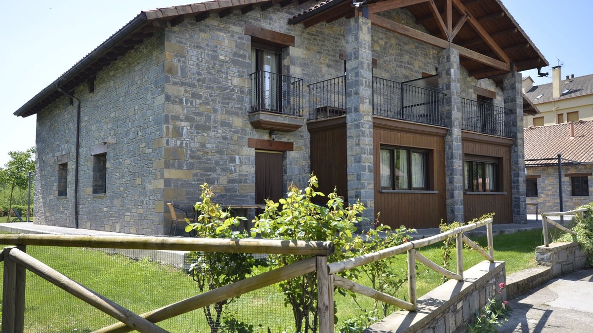 Puertolas Cottage | Casas rurales La Ribera for 6 people