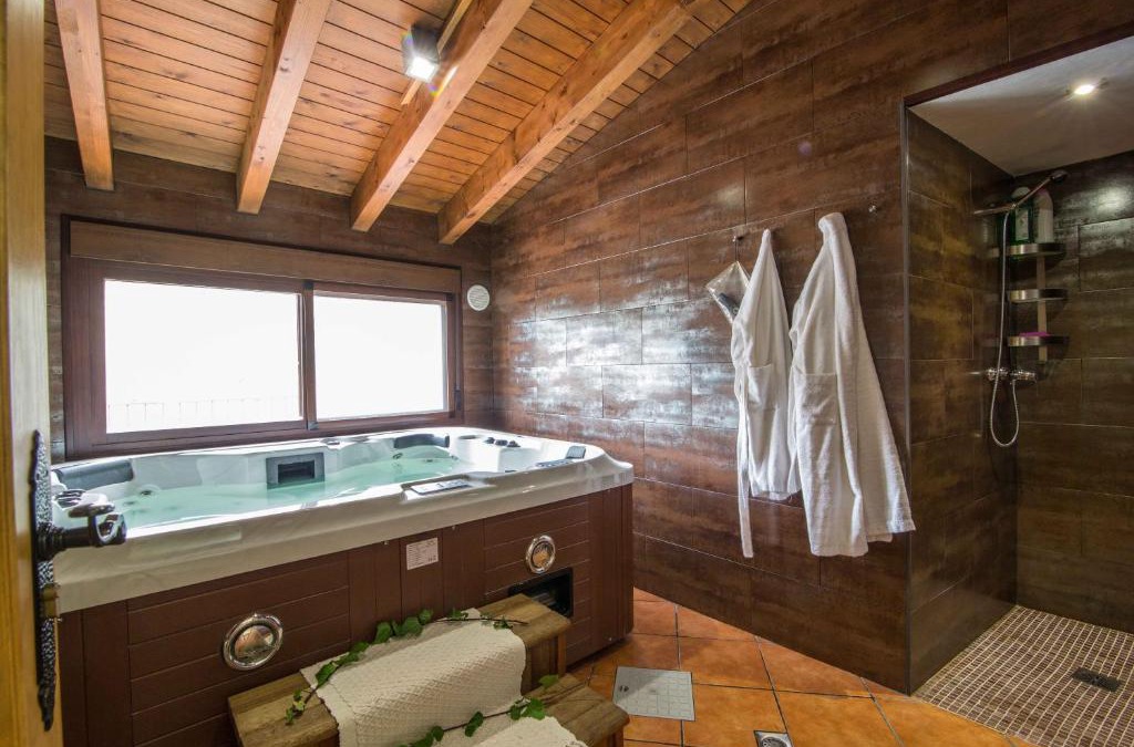 Laroya House | Casas Rurales Picachico