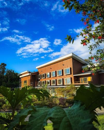 Puerto Octay Hotel | Cascadas Hotel