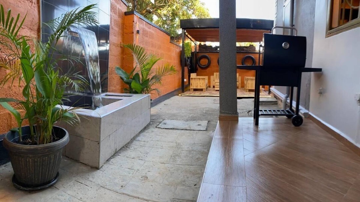 Kampala Villa | Cascade Cove 3-bedroom villa in Kampala - Jacuzzi and Gazebo with Fountain