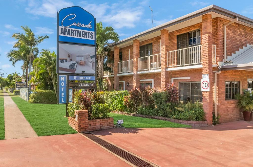 Rosslea Hotel | Cascade Motel In Townsville