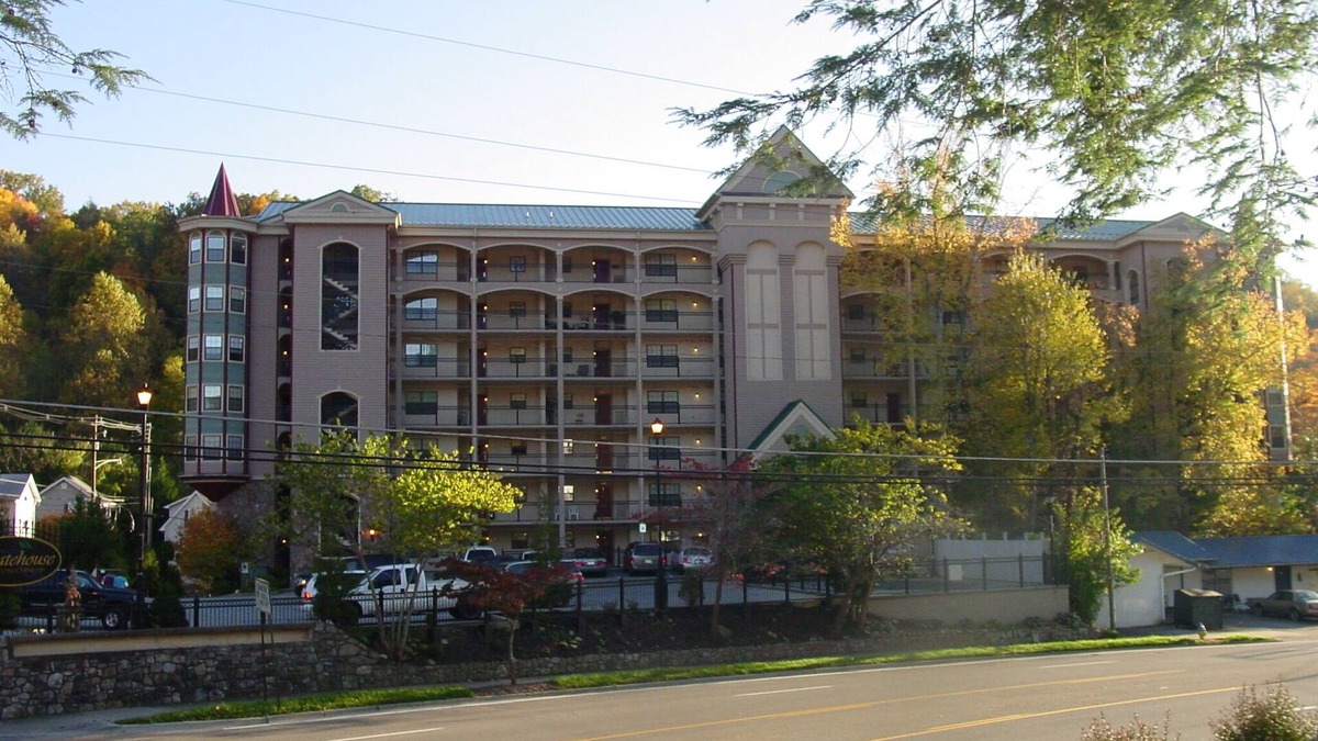 Gatlinburg Condo | Cascading Creek/Gatehouse Condos/2BR/1st floor/no steps