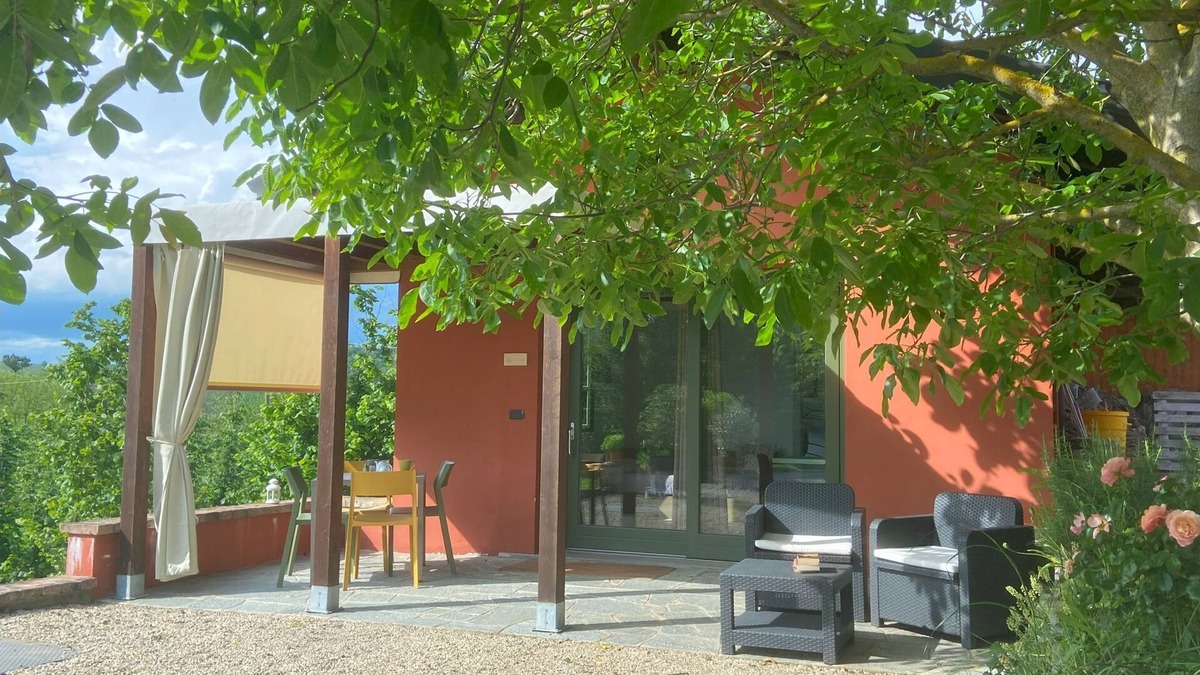 Nizza Monferrato House | Cascina dei Giacinti Farmhouse: Hazelnut Cottage