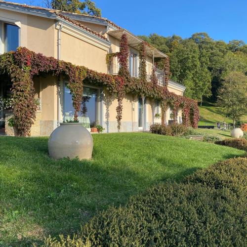Muzzano House | CASCINA SERRA ECO-HOUSE beb