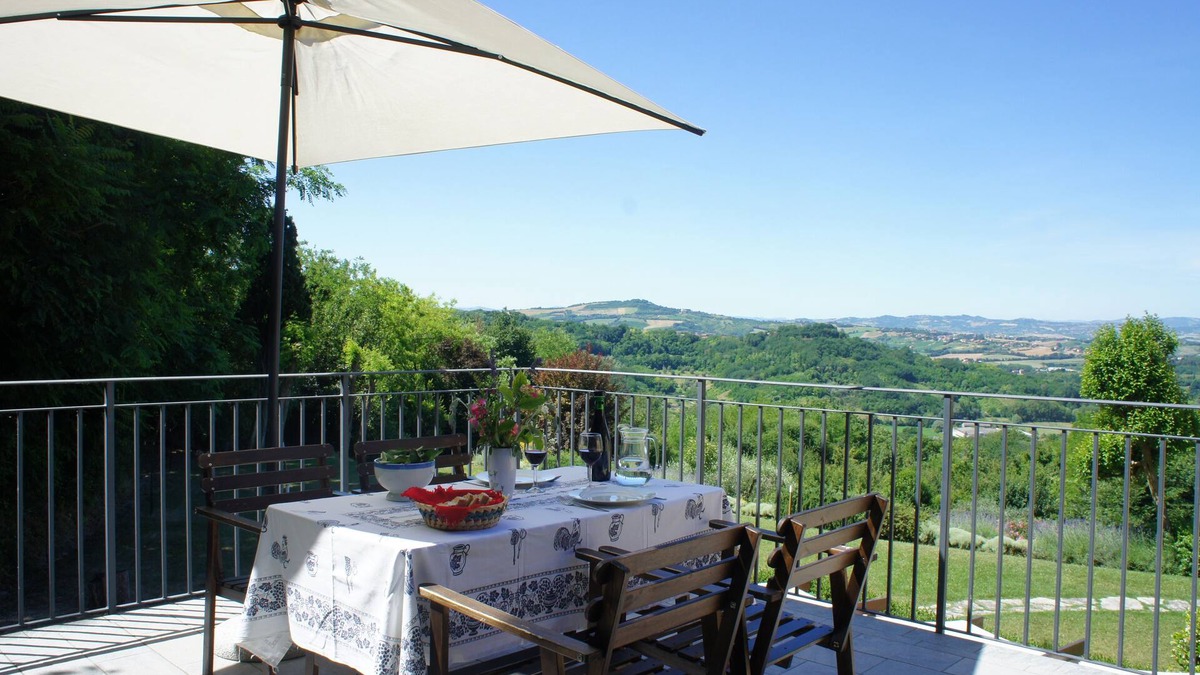 Castel di Mezzo Apartment | Case San Bartolo-Gelsomino: in nature reserve by the sea-pool-fantastic view