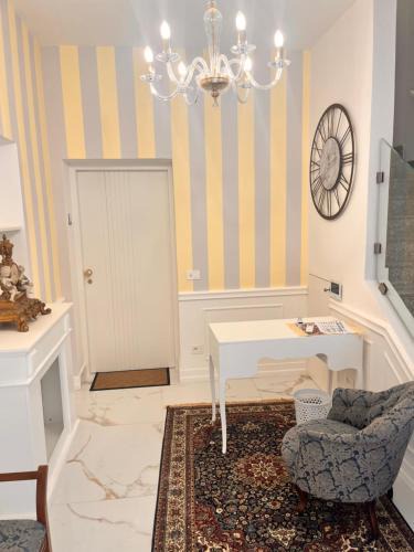 Fondachello House | Case vacanza Donatella