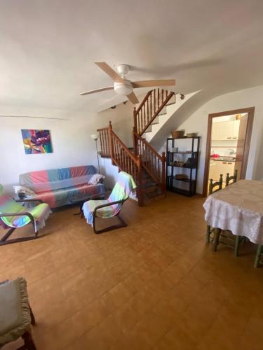 Cabanes House | Caseta Ana