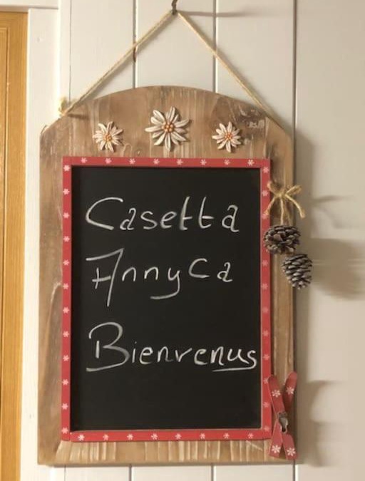 Bourg-Saint-Pierre Apartment | Casetta AnnyCa