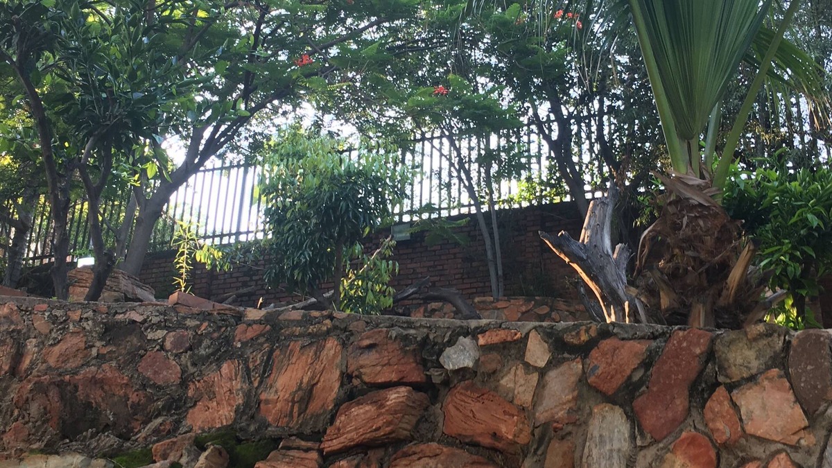 Rustenburg House | Cashan Holiday Home - A rental home with a touch of authentic African experience