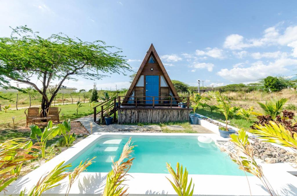 Treasure Beach House | Cashaw Cabin - Private Retreat with a Pool