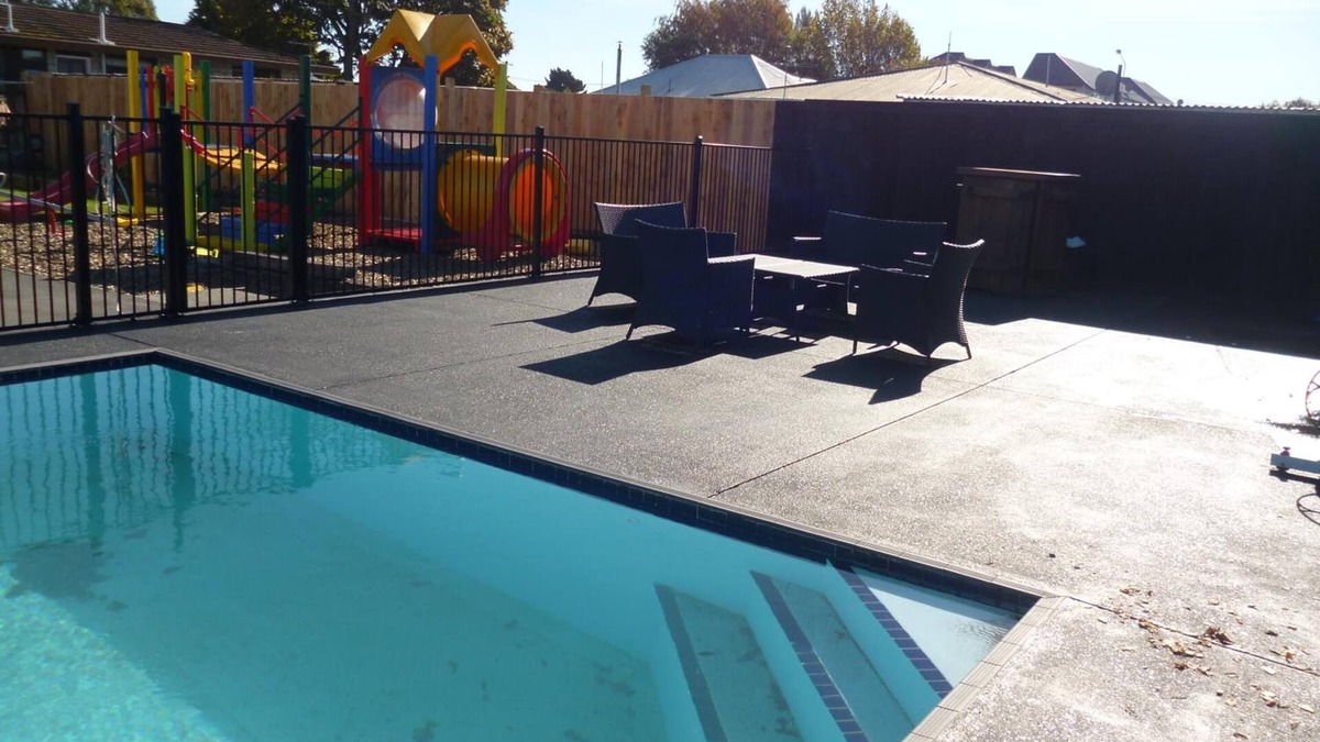 Linwood Hotel | Cashel Court Motel