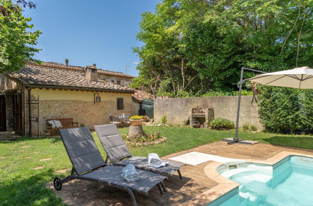 Monteriggioni Villa | Casina di Teo by VacaVilla