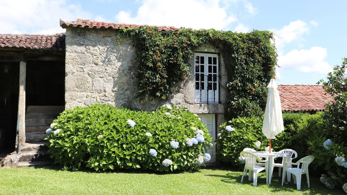 Jolda Cottage | Casinha da Torre accommodation on a wine farm