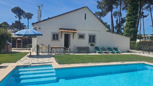 Verdizela House | Casinha; Piscina/Praia/Lisboa