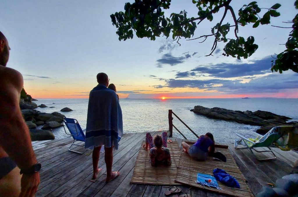 Praia de Taubate House | Casinha romantica frente para o mar