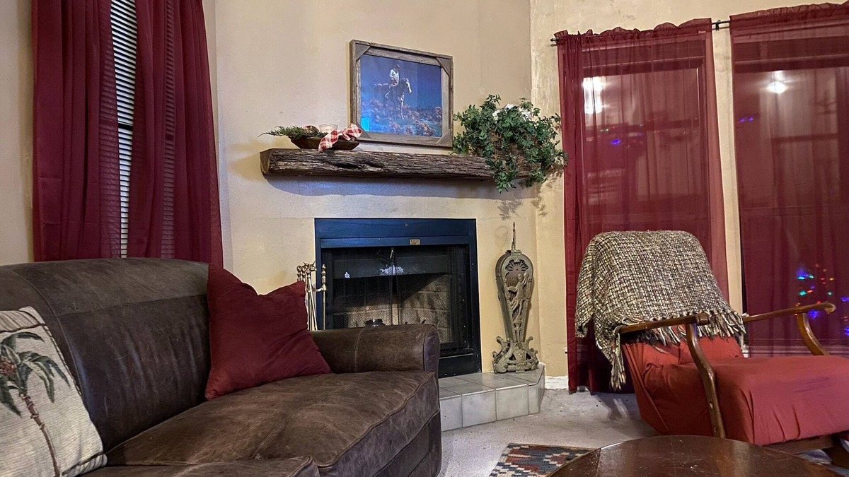 Ruidoso Downs Condo | casino condo horse racing